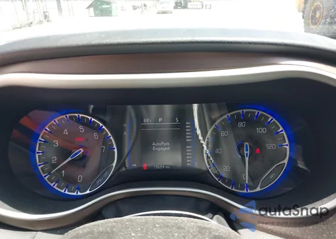 2022 Chrysler Voyager Lx z USA, uszkodzony, nr VIN 2C4RC1CG7NR162976